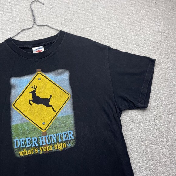 VTG Tennessee River Deer Hunter What's your sign Black Men’s Sz L T-Shirt - Picture 3 of 10